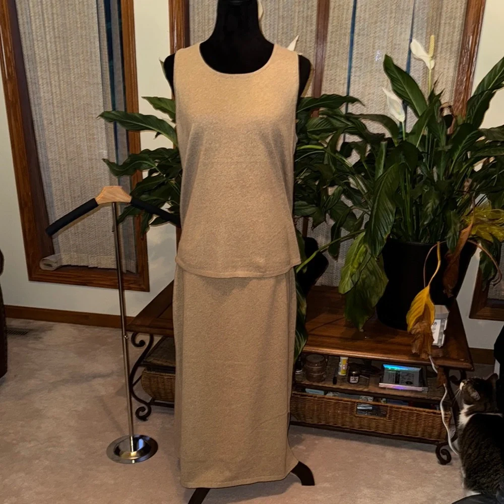 Vince Camuto Tan Skirt Set with Elegant Knit Design